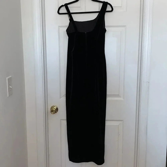 Vintage Dollar Black Evening Gown - Picture 2 of 4